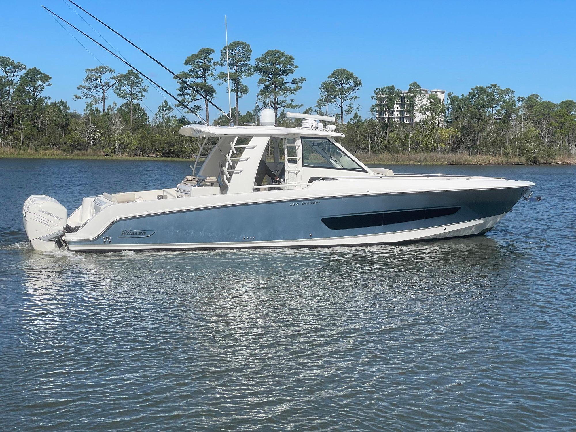 Boston Whaler 420 Outrage Gebraucht in Alabama - iNautia