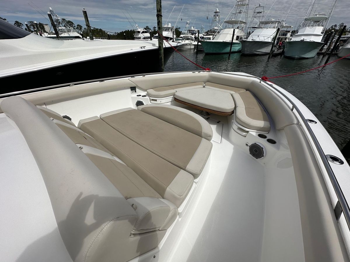 2017 Boston Whaler 42 