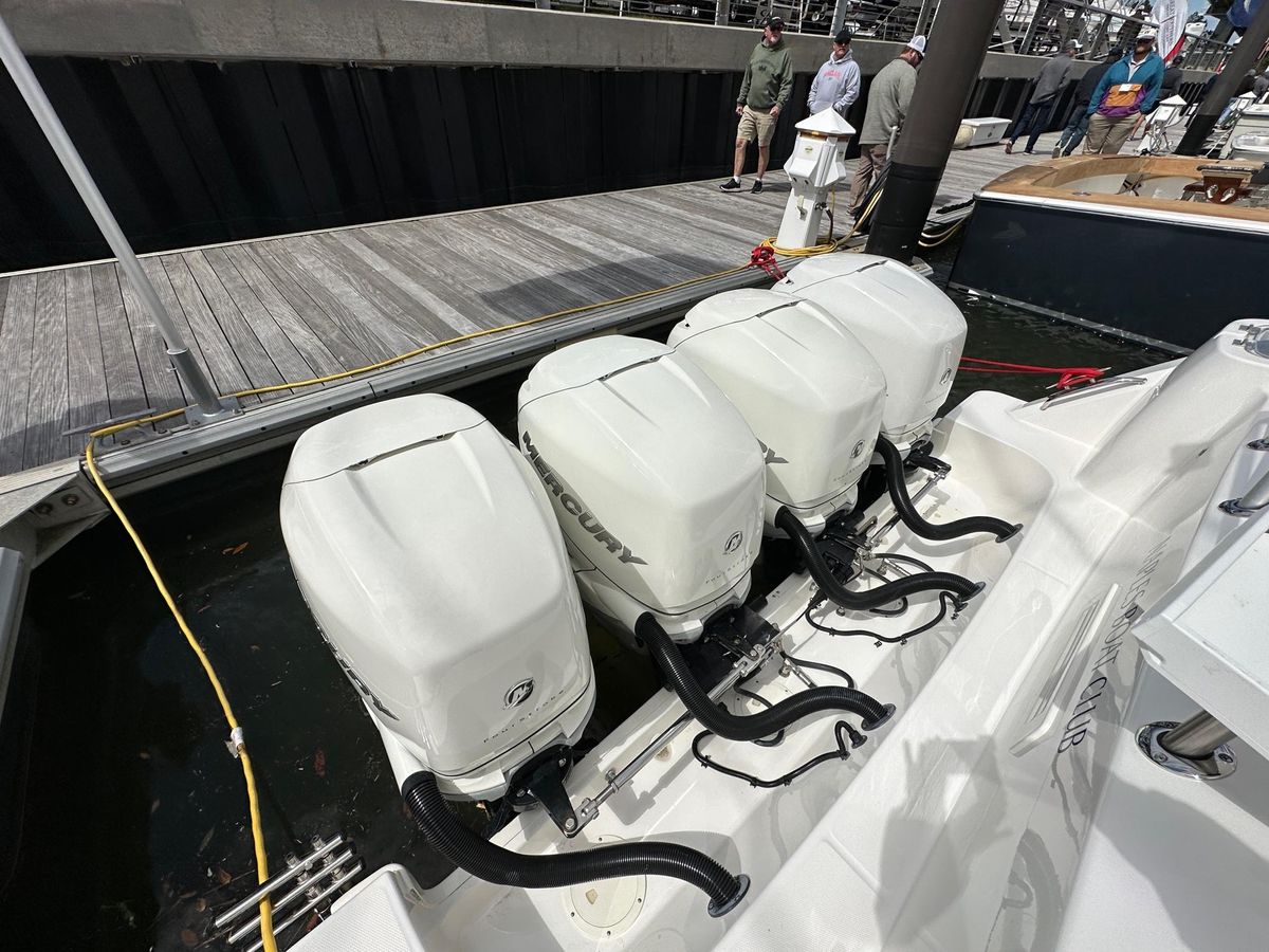 2017 Boston Whaler 42 