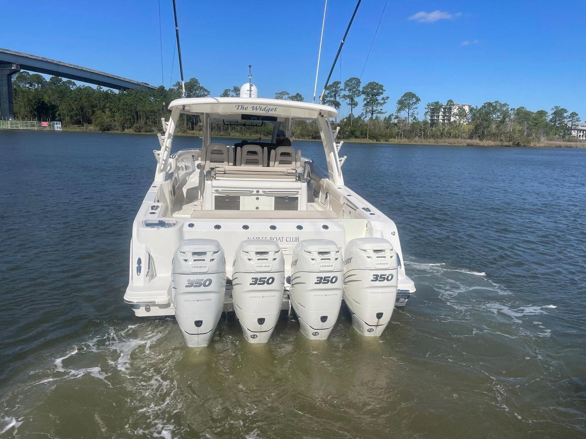 2017 Boston Whaler 42 