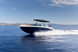 2023 Sea Ray SDX 270