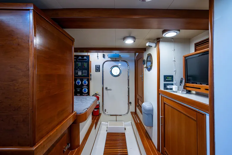 Memory Bank Yacht Photos Pics 