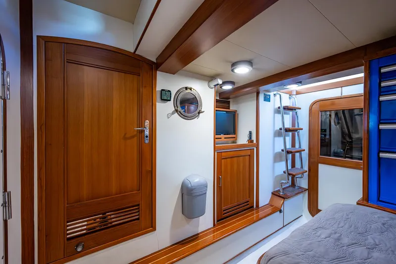 Memory Bank Yacht Photos Pics 