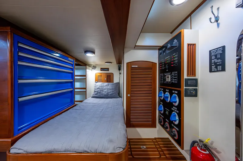 Memory Bank Yacht Photos Pics 