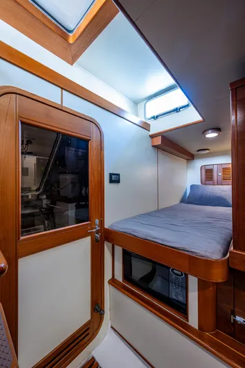 Memory Bank Yacht Photos Pics 