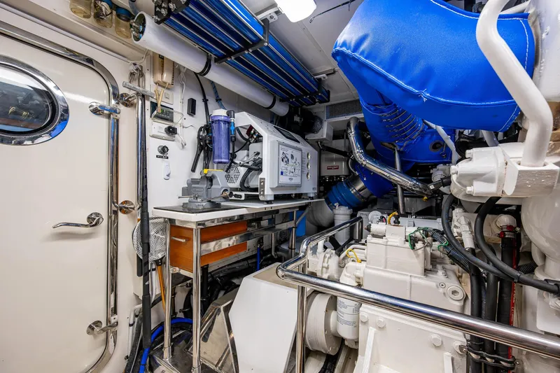 Memory Bank Yacht Photos Pics 