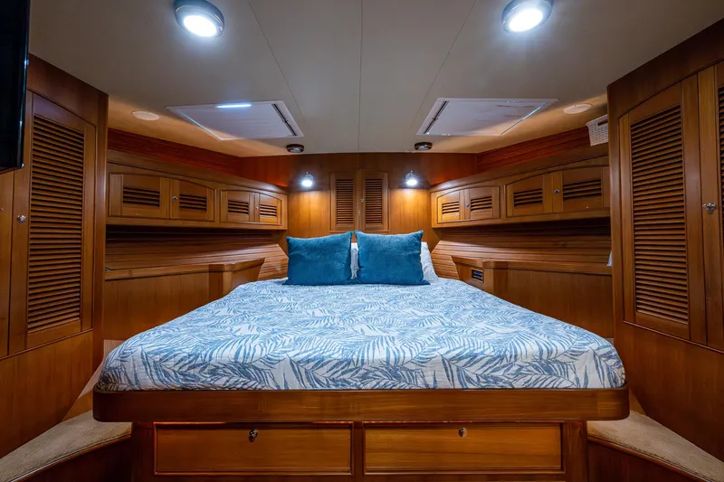 Memory Bank Yacht Photos Pics 