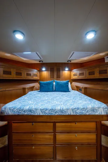 Memory Bank Yacht Photos Pics 