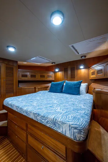 Memory Bank Yacht Photos Pics 