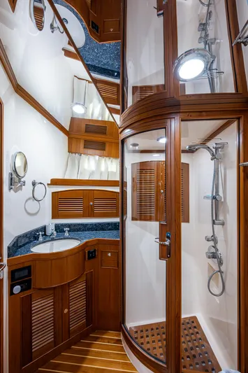 Memory Bank Yacht Photos Pics 