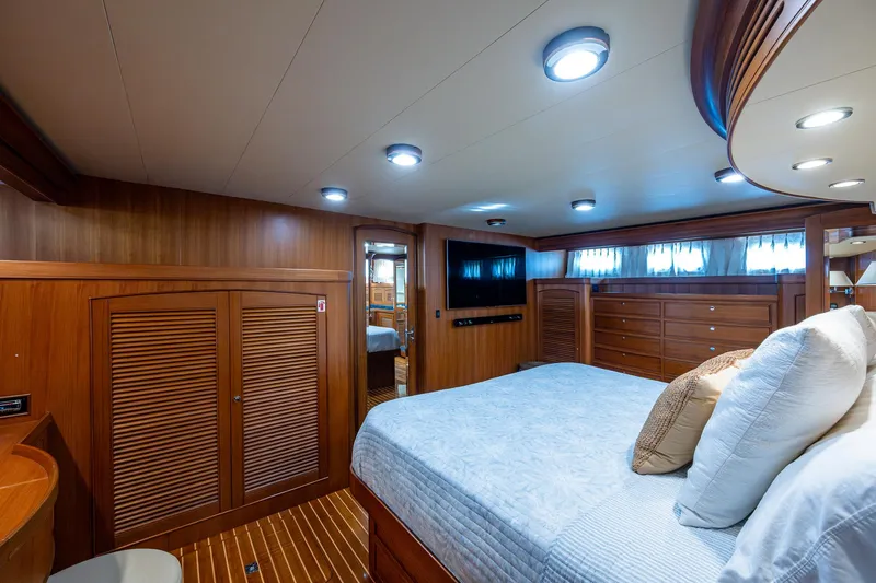 Memory Bank Yacht Photos Pics 