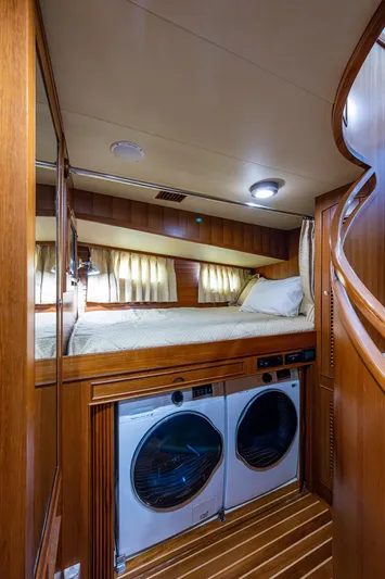 Memory Bank Yacht Photos Pics 