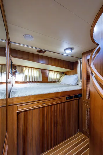 Memory Bank Yacht Photos Pics 