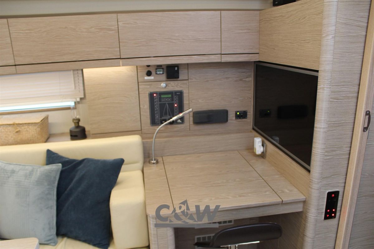 2018 Hanse 48 
