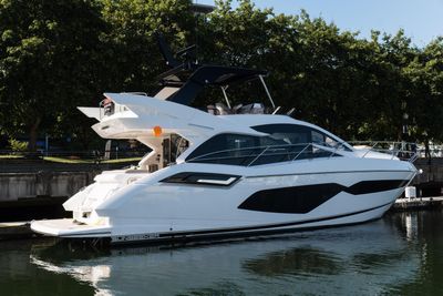 Sunseeker Manhattan 55