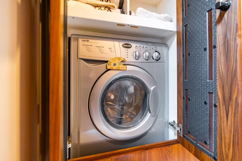 A Ro Boat Yacht Photos Pics 