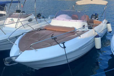 2008 Beneteau Flyer 750 Sun Deck
