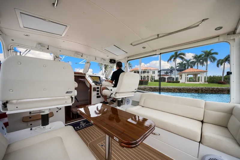 Andiamo Yacht Photos Pics 