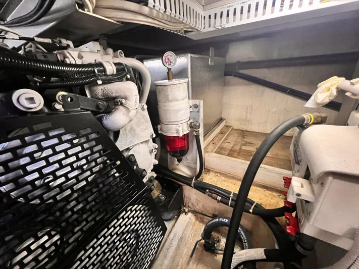 Inspector's Gadget IV Yacht Photos Pics 