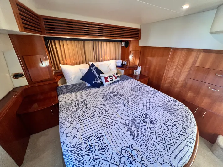 Inspector's Gadget IV Yacht Photos Pics 