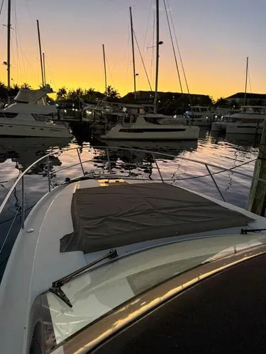 Graysky V Yacht Photos Pics 2025 Princess V40 - Image 4