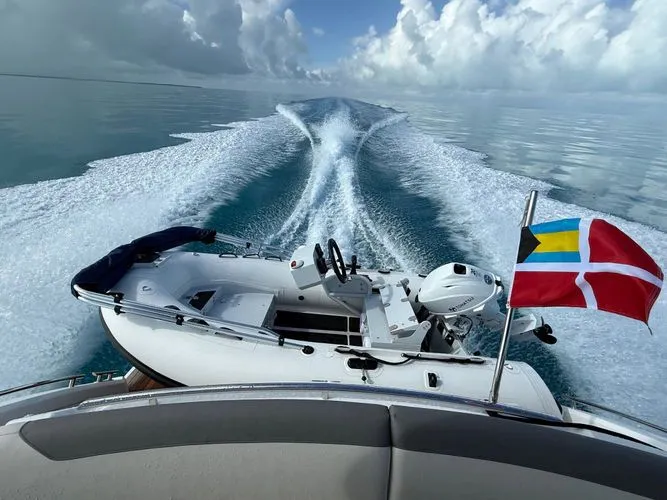 Graysky V Yacht Photos Pics 2025 Princess V40 - Image 11