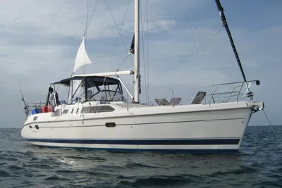 Hunter Passage 450
