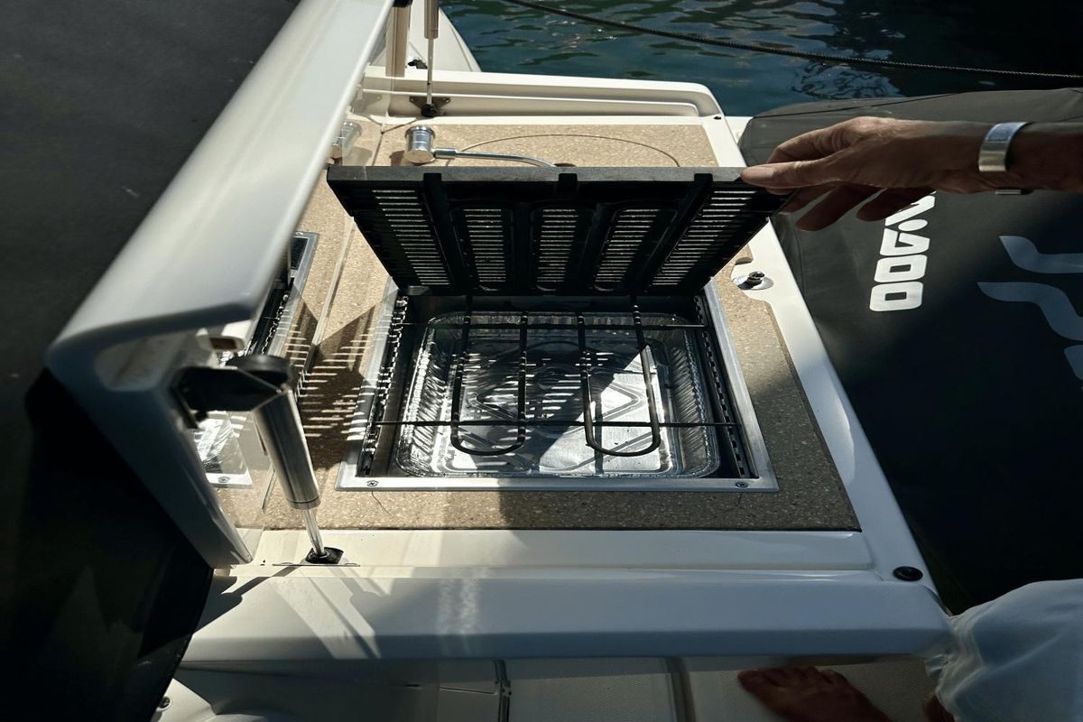 2017 Sea Ray 46 