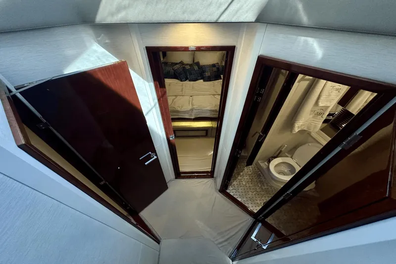 No Name On Record Yacht Photos Pics 