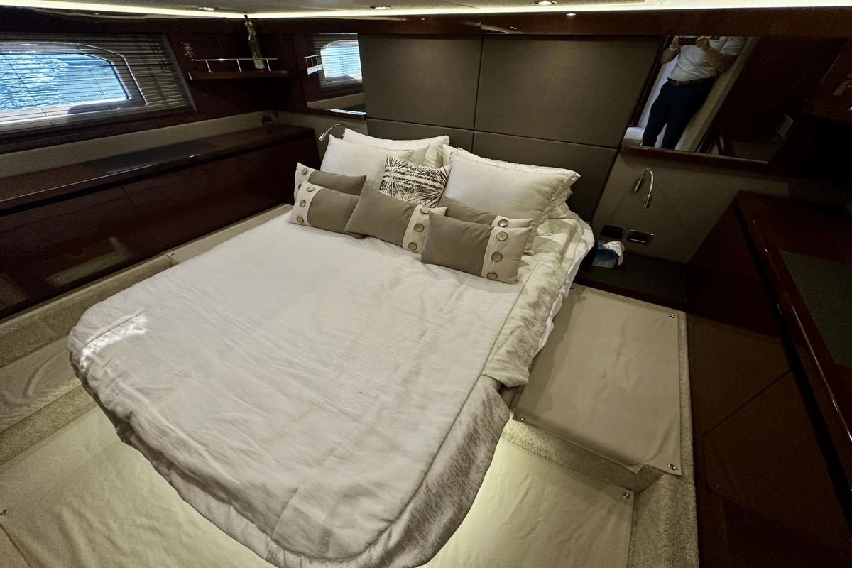 2017 Sea Ray 46 