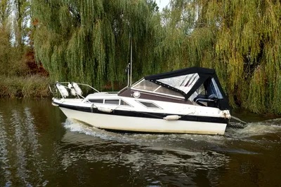 1994 Fairline Holiday 22