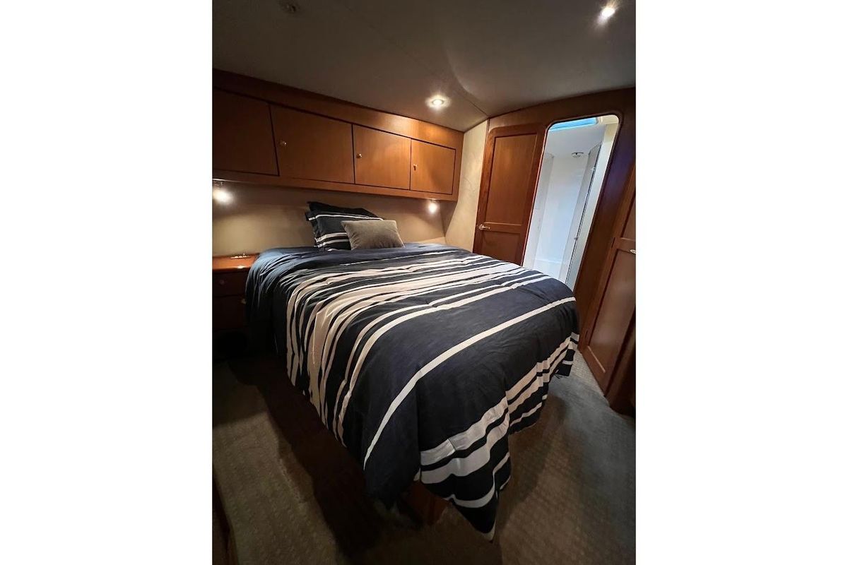 2002 Ocean Yachts 56 