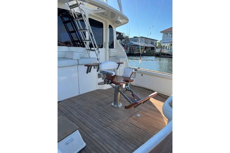 Reel Interest Yacht Photos Pics 