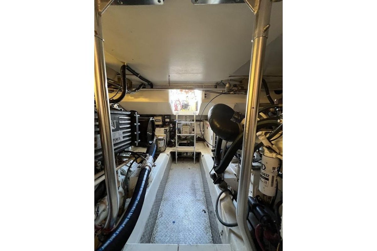 2002 Ocean Yachts 56 