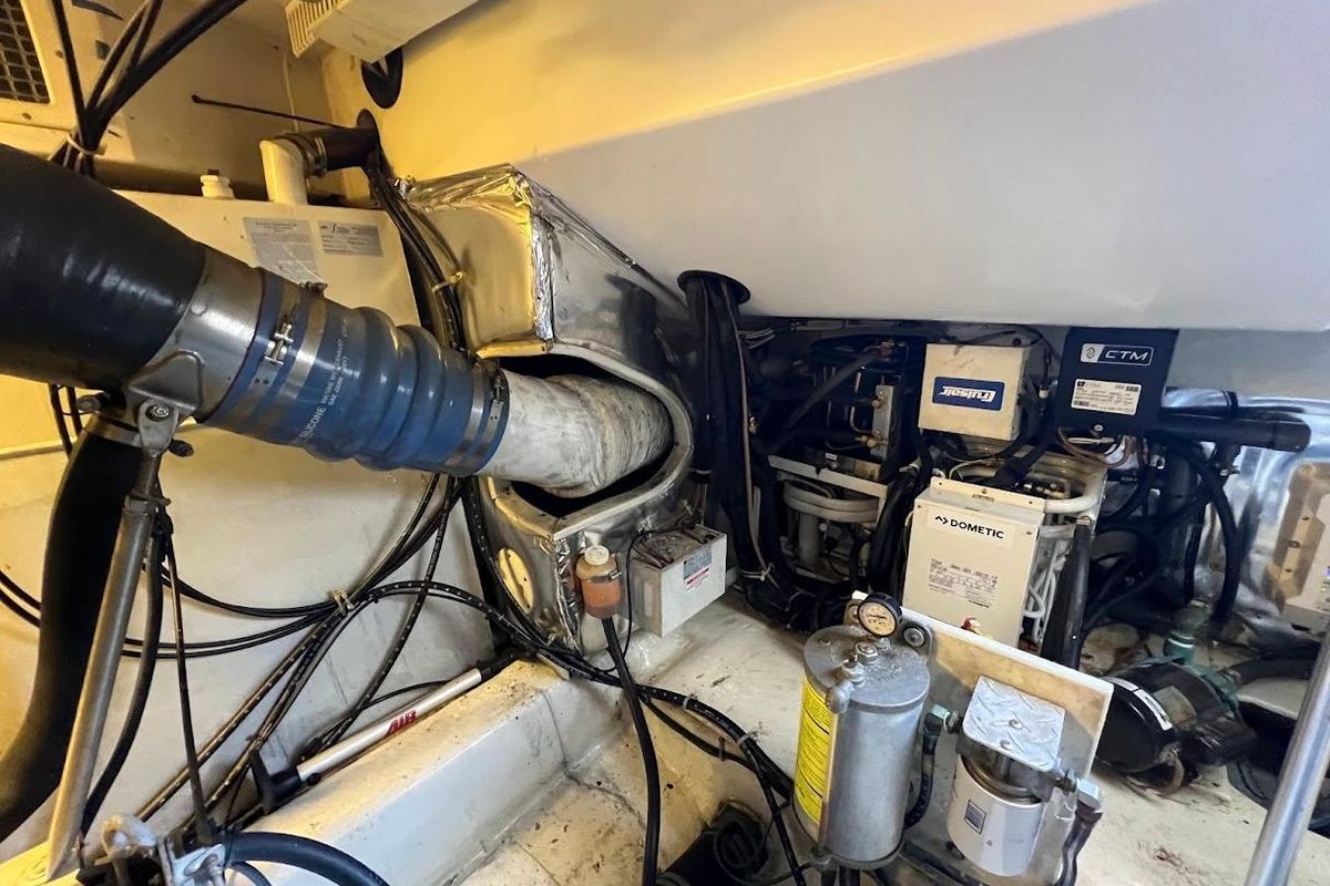 2002 Ocean Yachts 56 