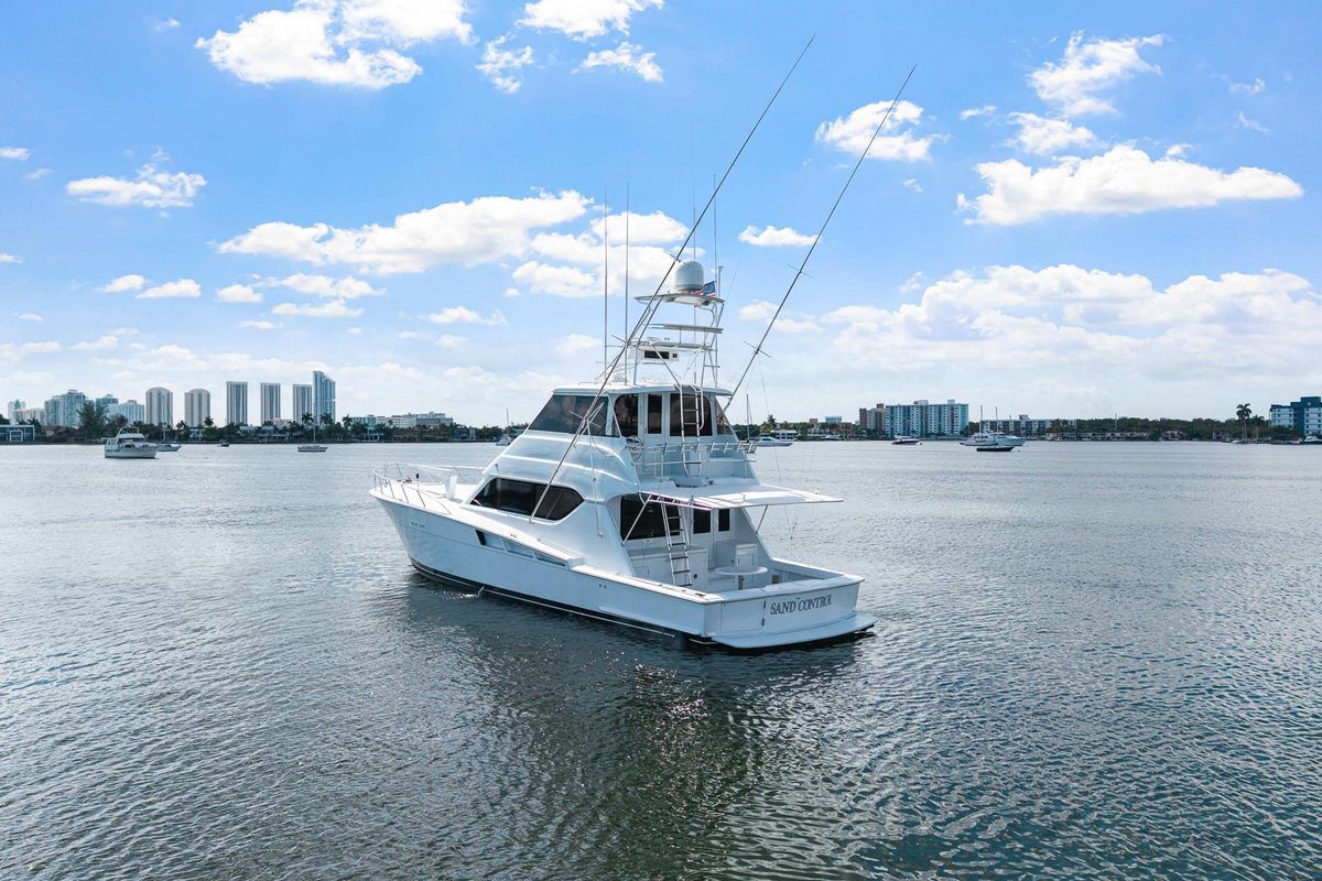 2002 Hatteras 60 