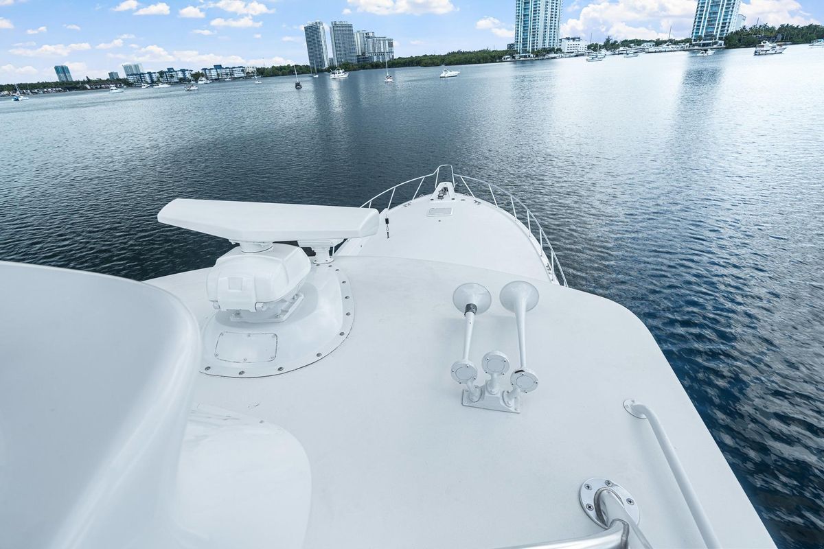 2002 Hatteras 60 