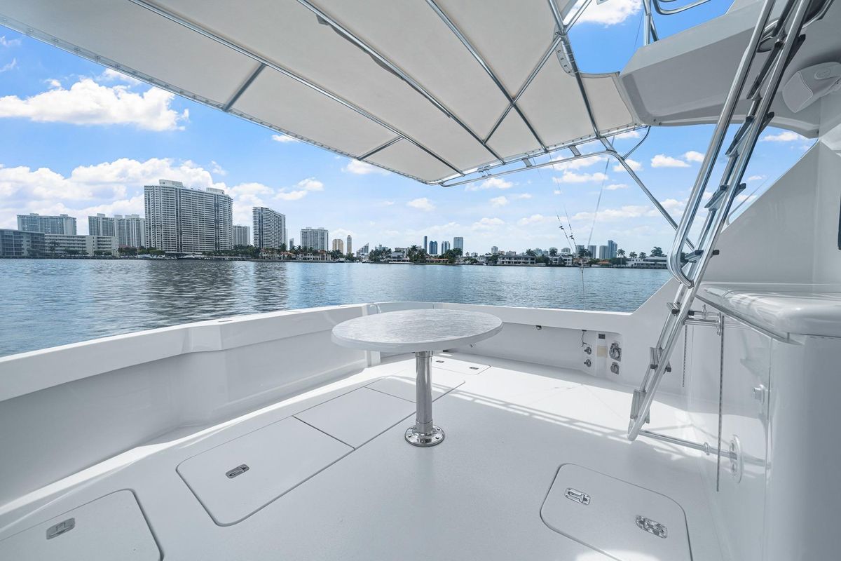 2002 Hatteras 60 