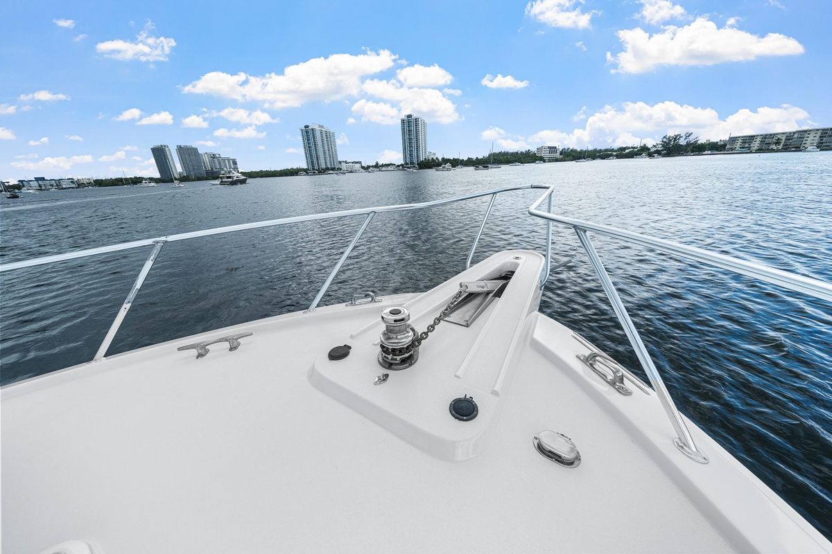 2002 Hatteras 60 