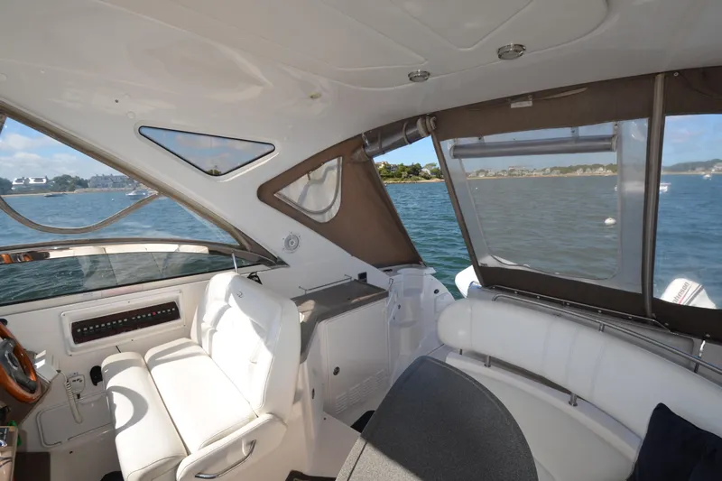  Yacht Photos Pics Cockpit