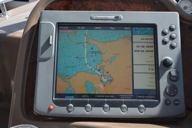  Yacht Photos Pics Raymarine Display