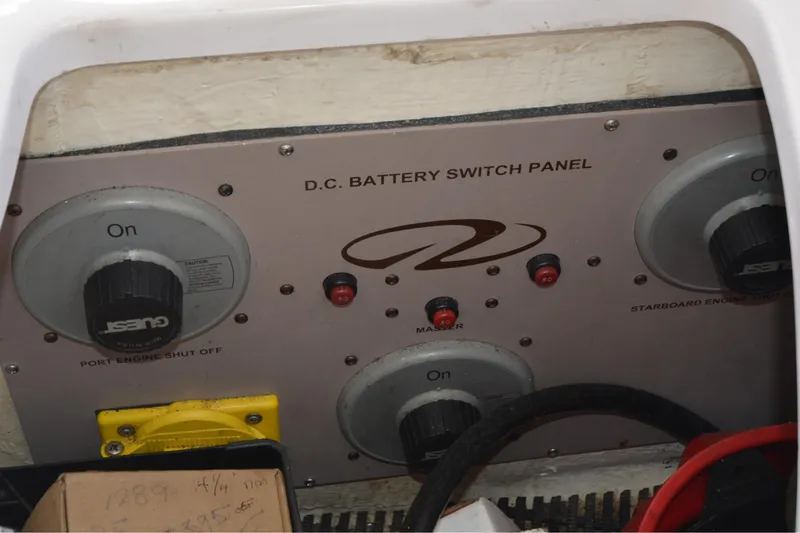  Yacht Photos Pics 2006 Regal Commodore 3560 DC battery switch panel with engine shut-off controls.