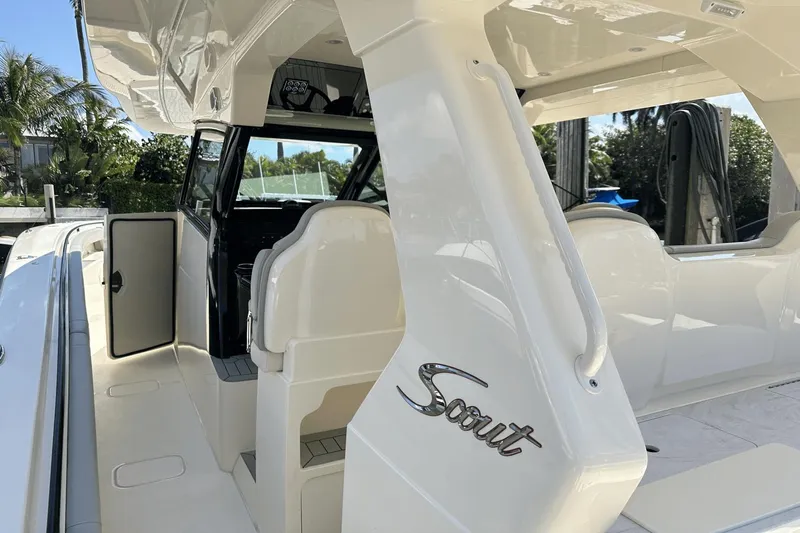 2024 Scout 425 Lxf Yacht Photos Pics 