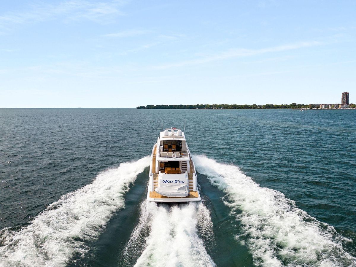 2022 Viking 75 