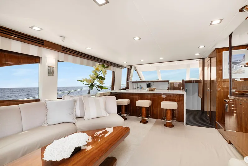 Two Miss Roni Yacht Photos Pics 