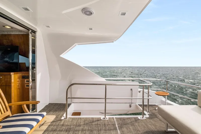 Two Miss Roni Yacht Photos Pics 