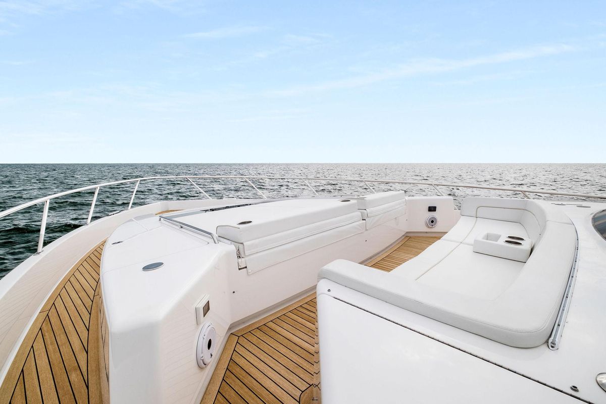 2022 Viking 75 