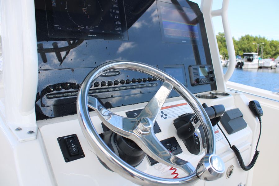 2022 Cobia 280 Center Console