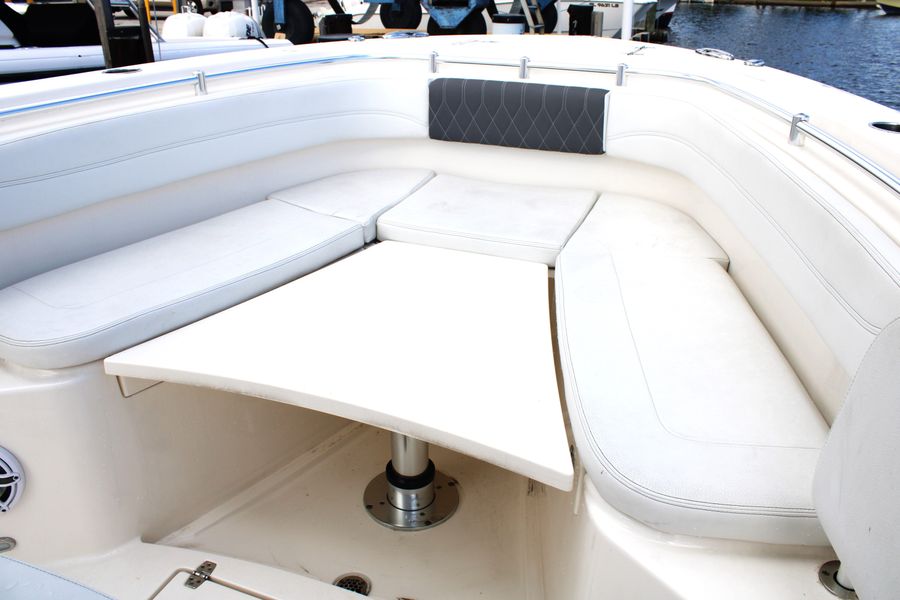 2022 Cobia 280 Center Console