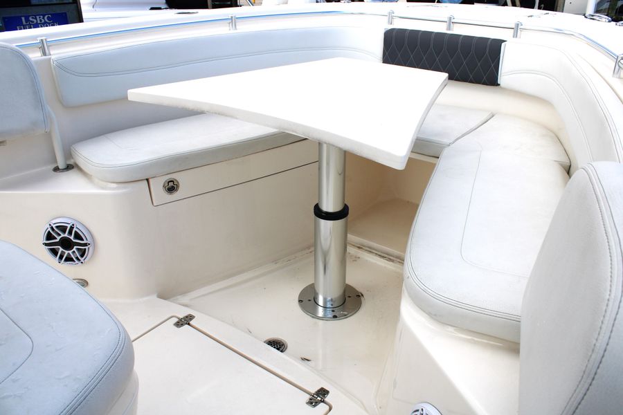 2022 Cobia 280 Center Console